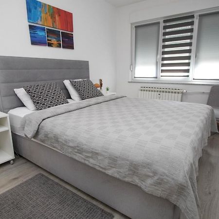 Apartment Ig4U, City Center Bjelovar Exteriör bild